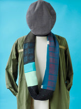 画像をギャラリービューアに読み込む, Loop Scarf Silk Cross Green